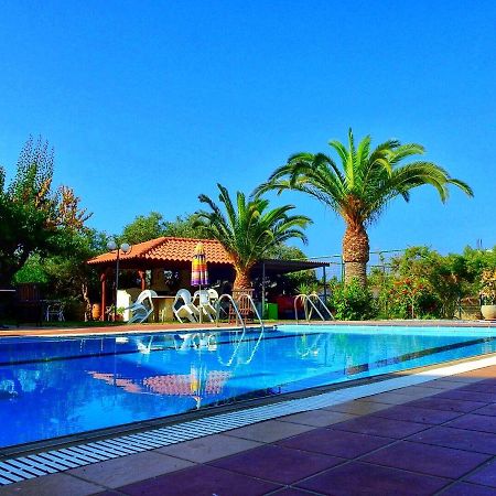 Esperia Apartments Платанес Екстер'єр фото