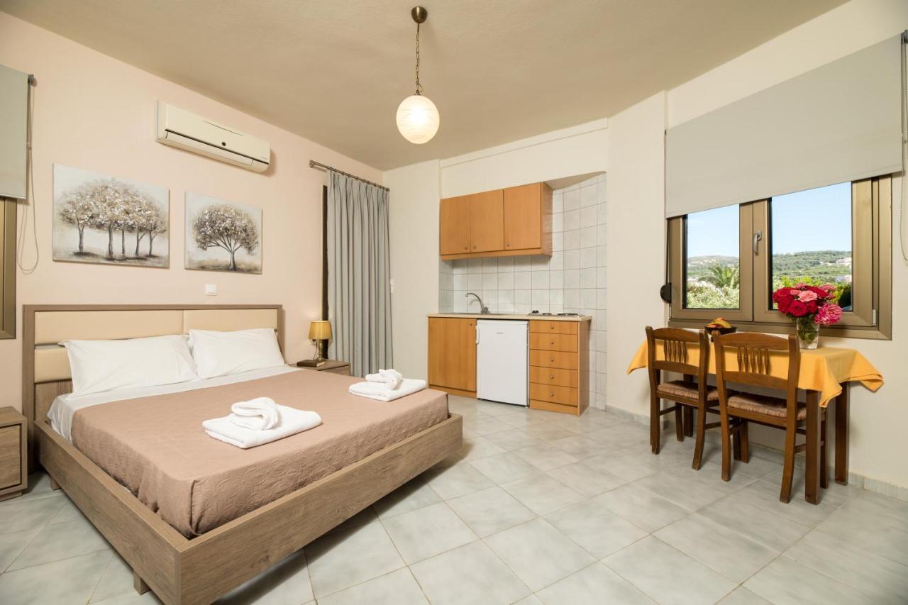 Esperia Apartments Платанес Екстер'єр фото
